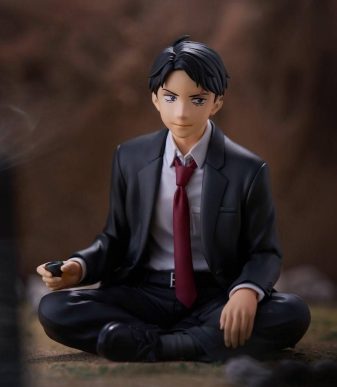 Detailed Mizuki Noodle Stopper figure from Gegege no Nazo, featuring Kitarou in a seated pose with a.