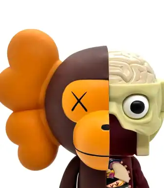 Unique vinyl figure combining a monkey, brain, and zombie elements for collectors.