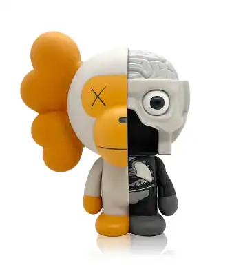 Designer Figures & Vinyl Toys