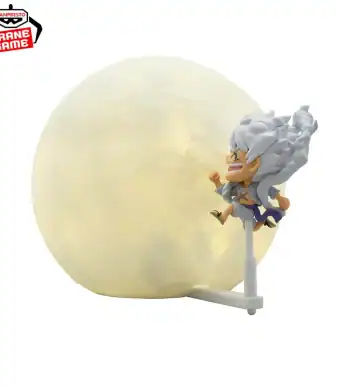 Luffy Gear 5 figure with moon-shaped light, from One Piece Banpresto collection.