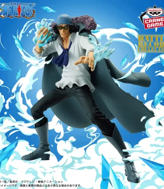 Action figure of Monkey D. Luffy from One Piece, featuring dynamic pose and detailed design.