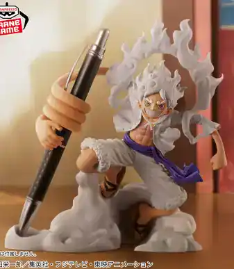 One Piece White Hair Luffy figure with dynamic pose and detailed design.